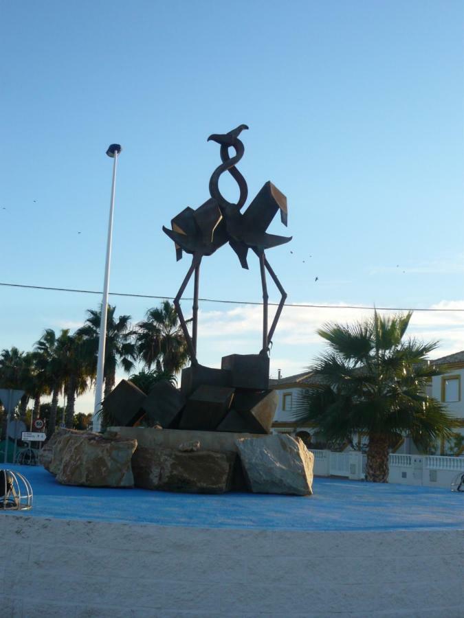 Chalet I Con Terraza En La Playa San Pedro del Pinatar Eksteriør billede